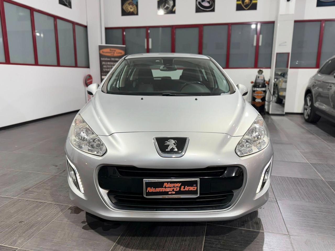 Peugeot 308 1.6 8V HDi 92CV 5p. Active 2012