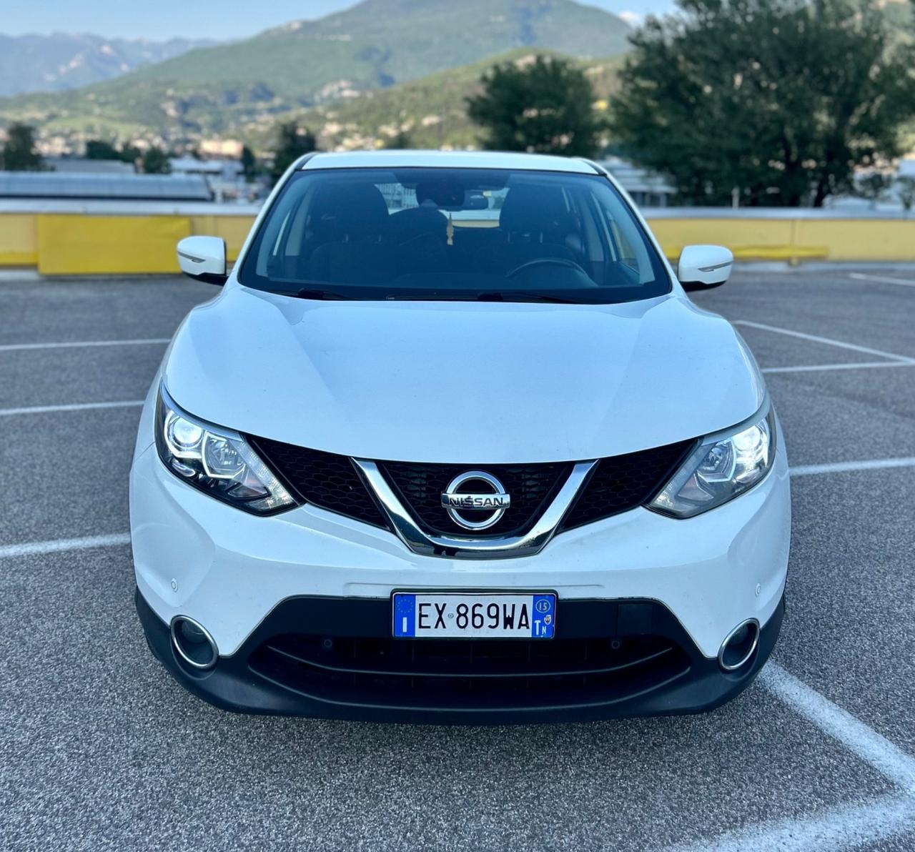Nissan Qashqai 1.6 dCi 4WD Tekna Neopatentati