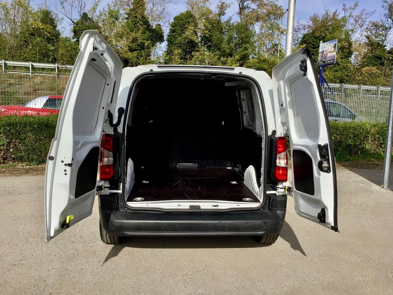 Peugeot Partner BlueHDi 102 Cv Furgone Van Autocarro