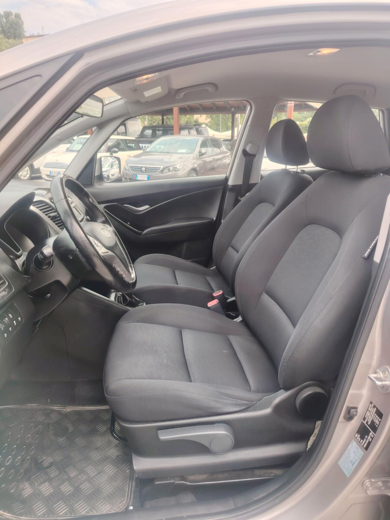Hyundai iX20 1.4 90 CV XPossible - NEOPATENTATI