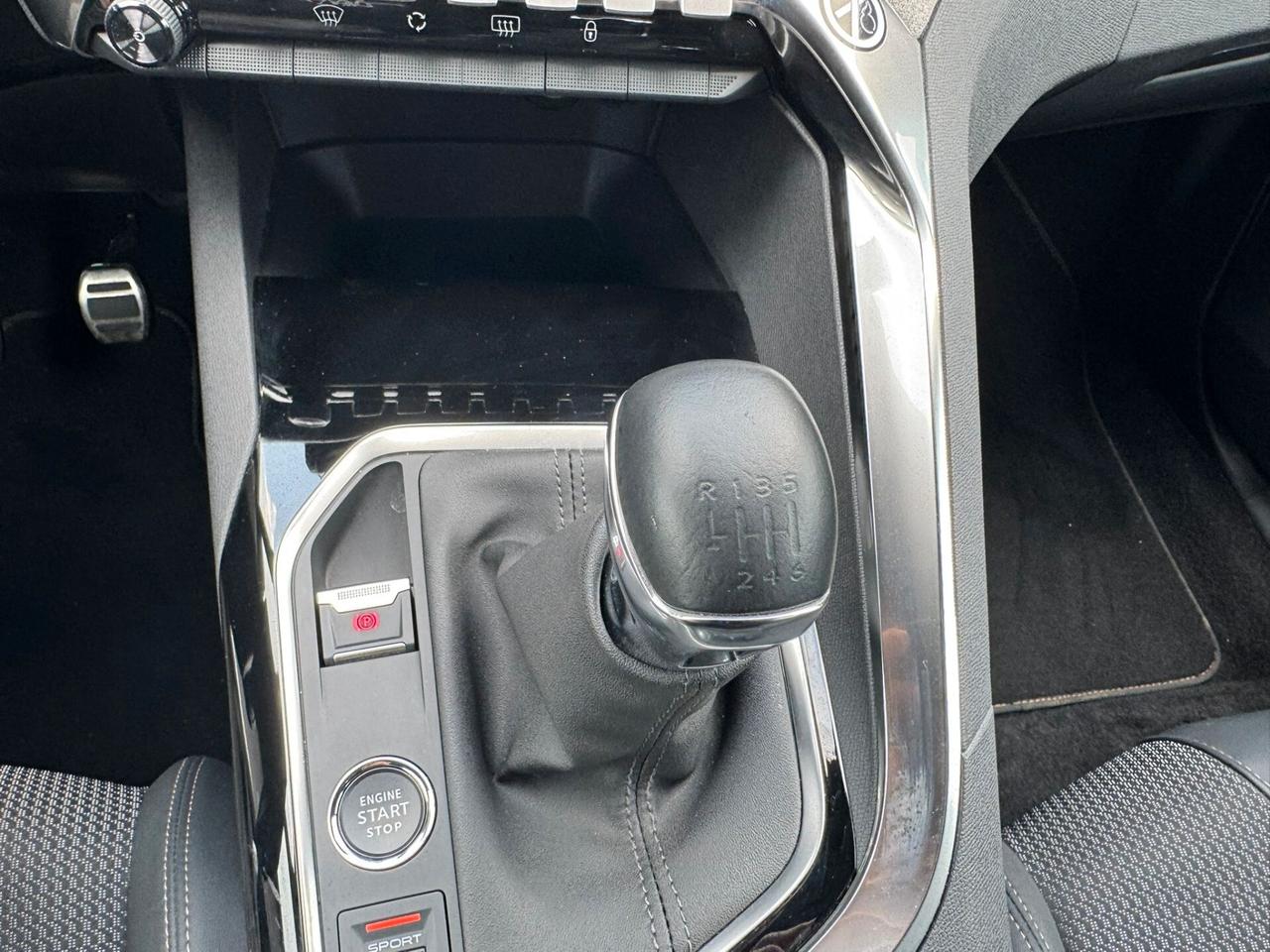 Peugeot 3008 PureTech Turbo 130 S&S GT