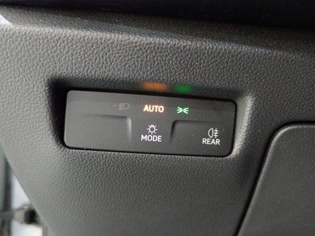 SKODA Superb 2.0 TDI DSG Wagon Selection