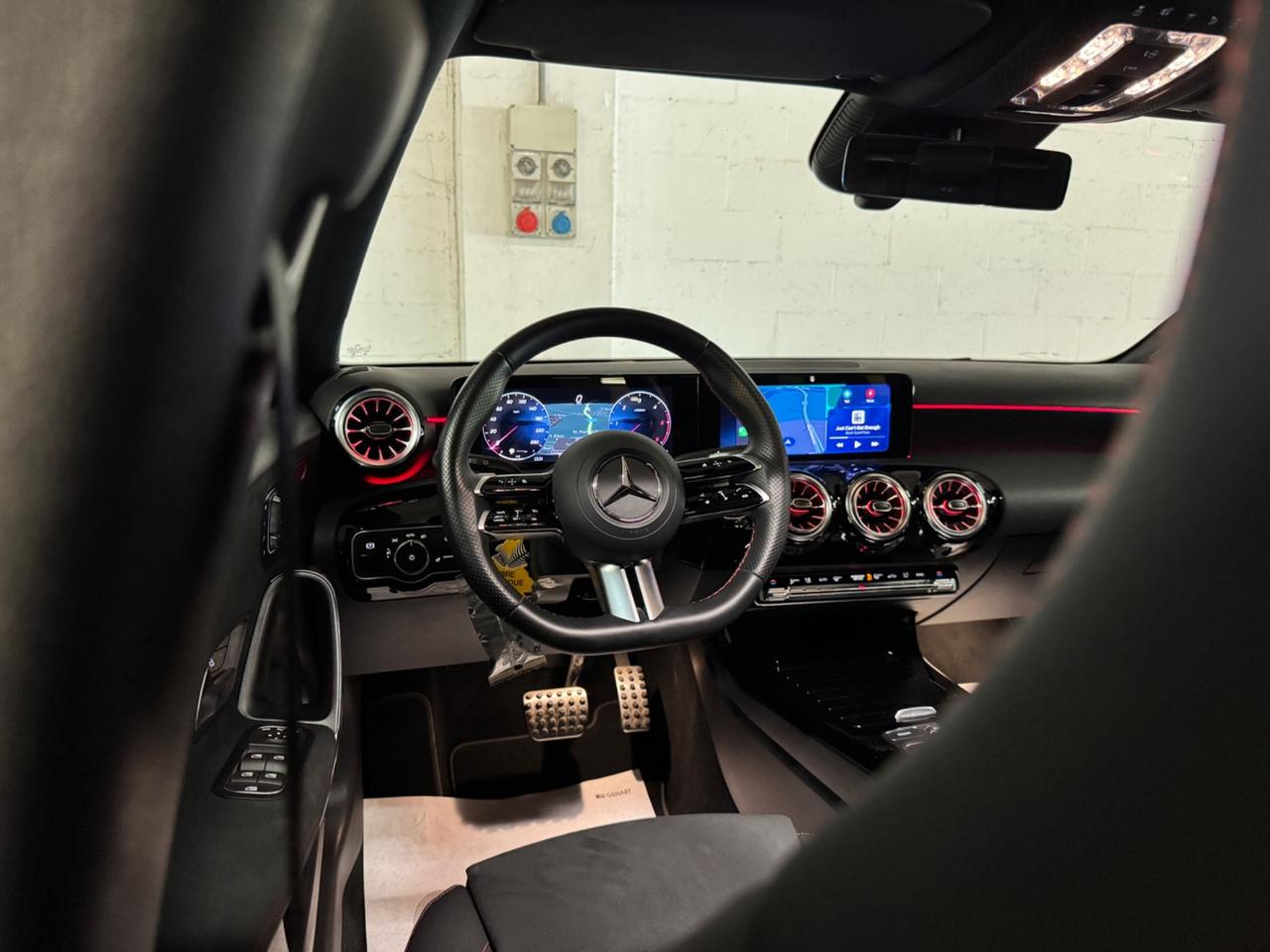 Mercedes-benz A 200 d Automatic AMG Line Premium Plus