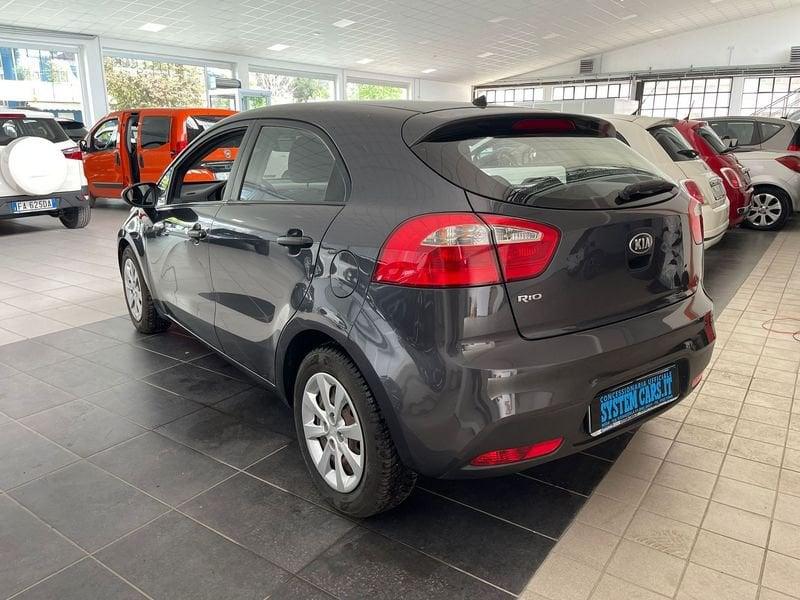 KIA Rio Rio 1.2 CVVT 5p. LX - CATENA DI DISTRIBUZIONE - RUOTA DI SCORTA