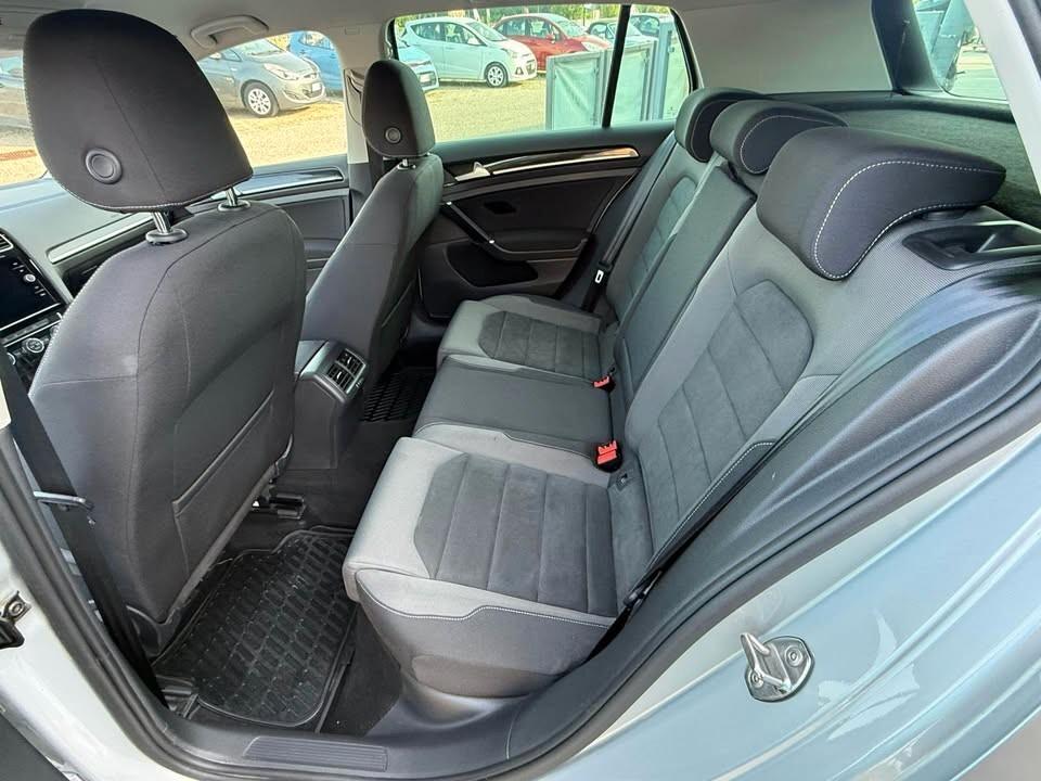 Volkswagen Golf 1.5 TGI DSG 5p. Executive BlueMotion Technology