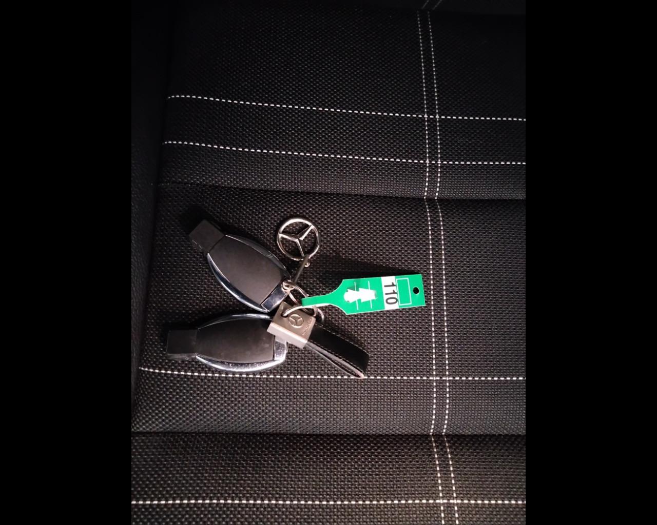 Mercedes-Benz GLA-X156 2014 - GLA 220 d (cdi) Sport 4matic 170cv auto