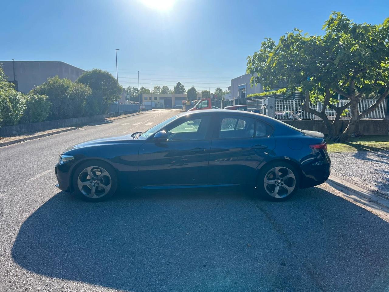 Alfa Romeo Giulia 2.2 Turbodiesel 180 CV AT8 Business Sport Launch Ed.