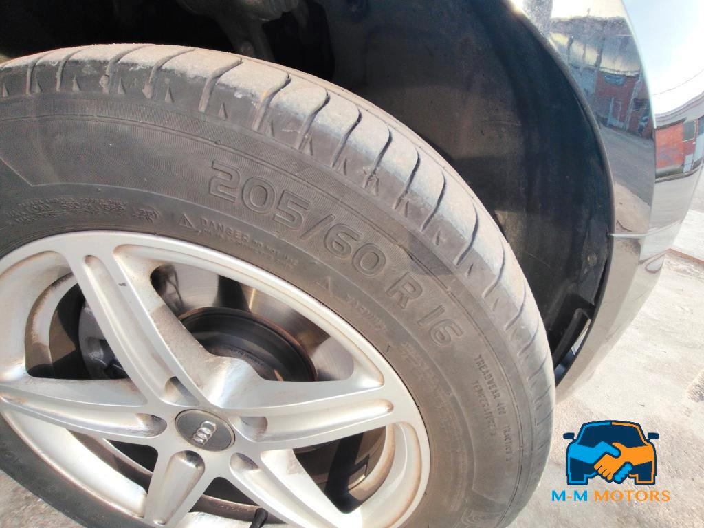 Audi A4 Berlina A4 35 2.0 tfsi mhev Business 150cv s-tronic