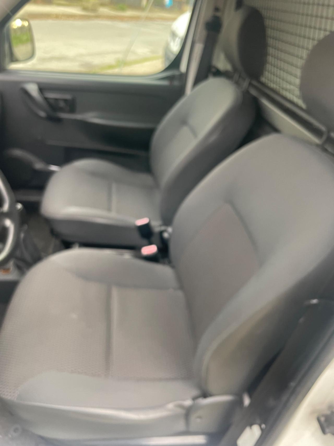 Citroen Berlingo 1.6 HDi 75CV 3p. 18 First Van