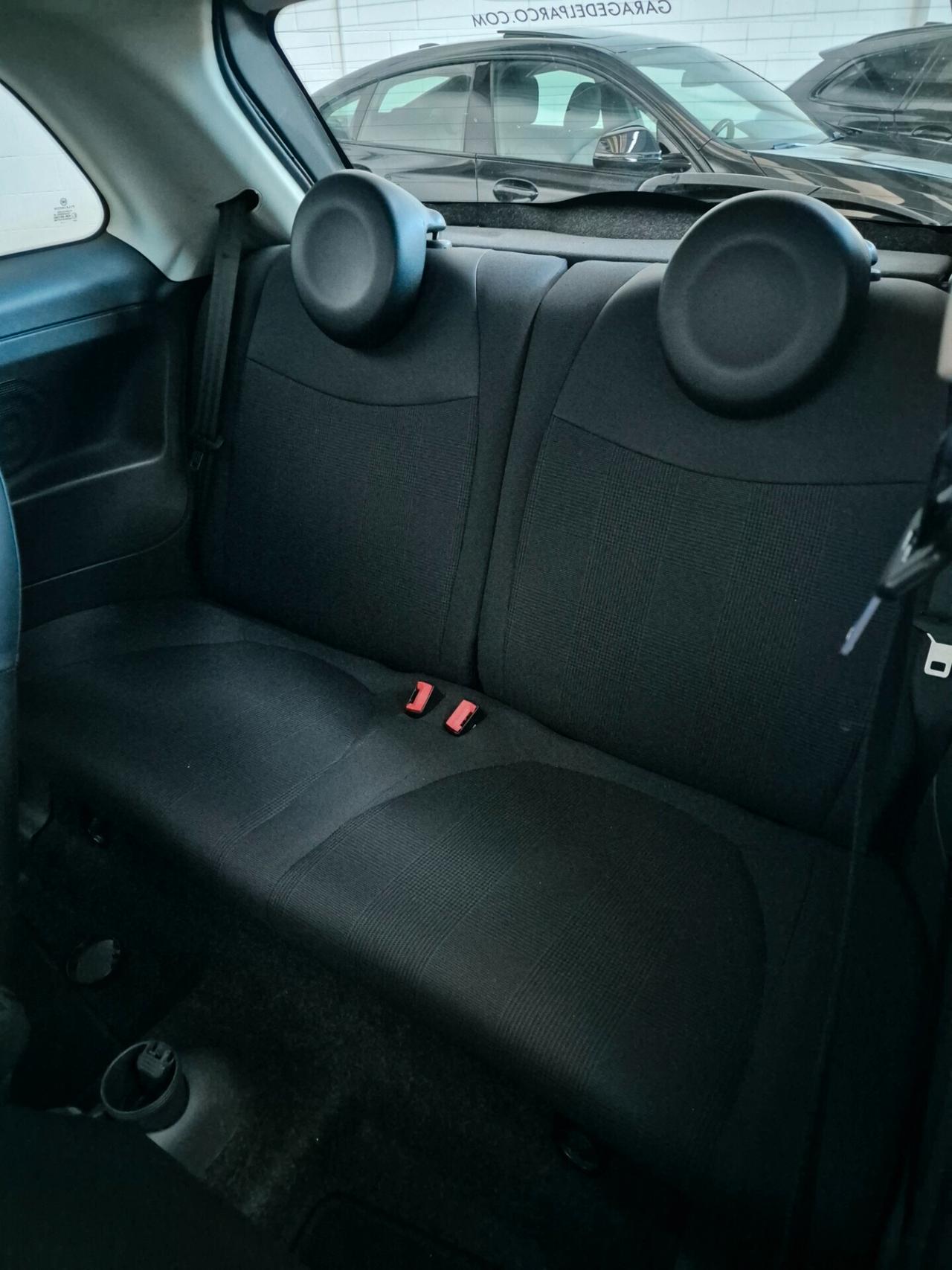 Fiat 500 1.2cc 69cv Tetto panoramico sensori di parcheggio