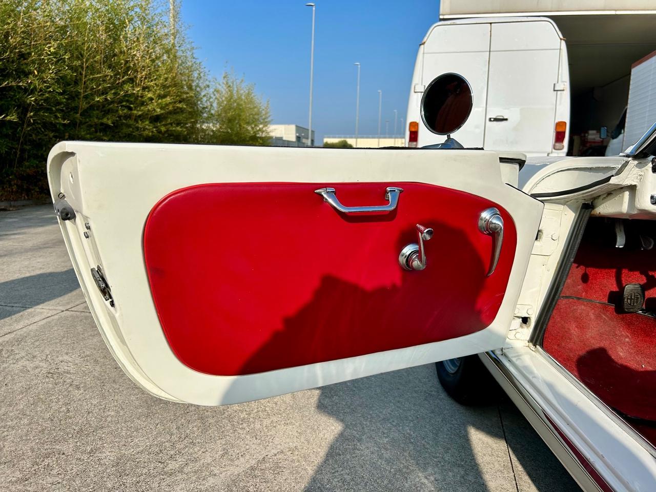 Alfa Romeo Giulietta Spider 1.3 LITRI BIALBERO - STILE PININ FARINA