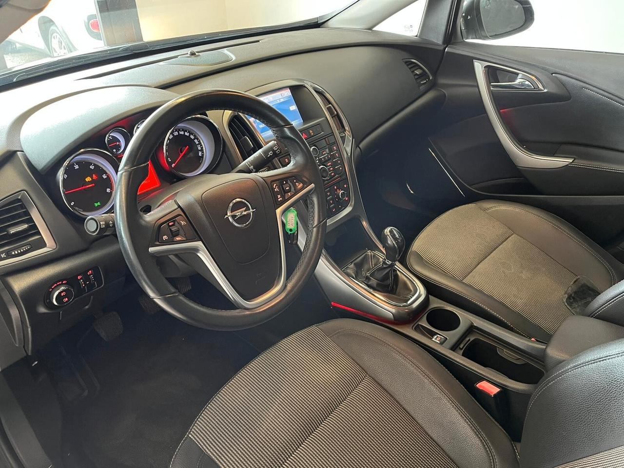 Opel Astra 1.7 CDTI 125CV Sports Tourer Cosmo
