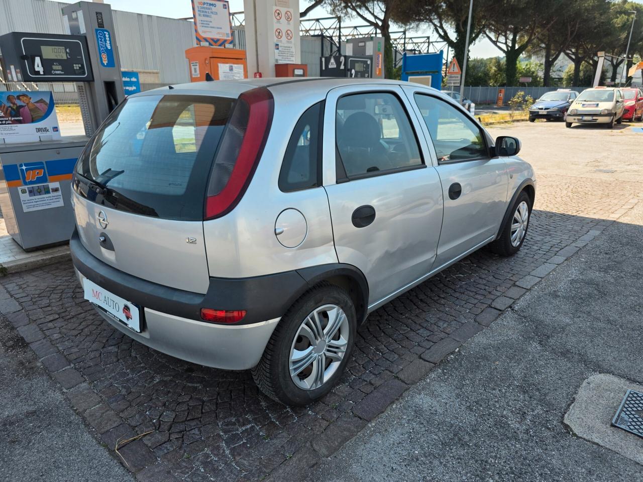 Opel Corsa 1.0i 12V cat 5 porte con 130.000km