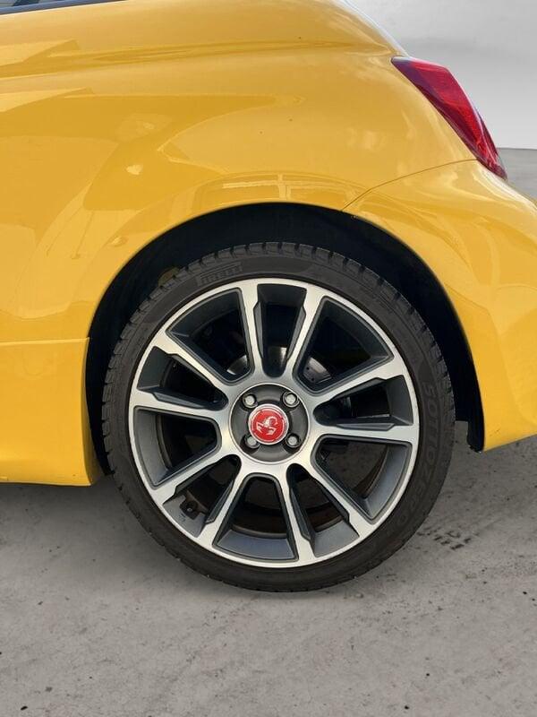 Abarth 595 1.4 Turbo T-Jet 165 CV Pista