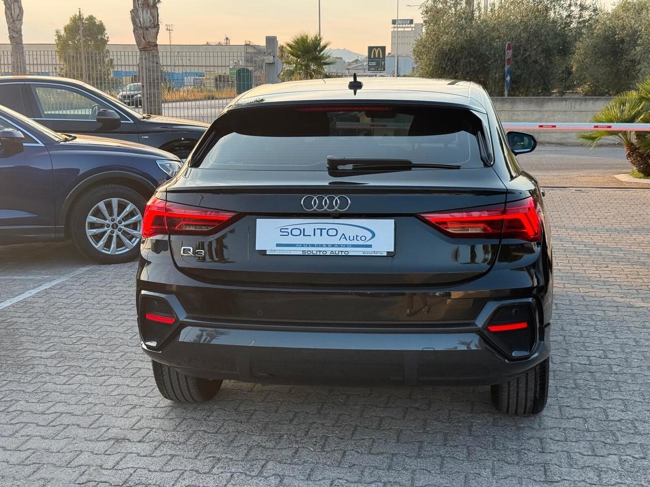 Audi Q3 SPB 35 2.0 TDI 150cv NERO MYTHOS Full Led