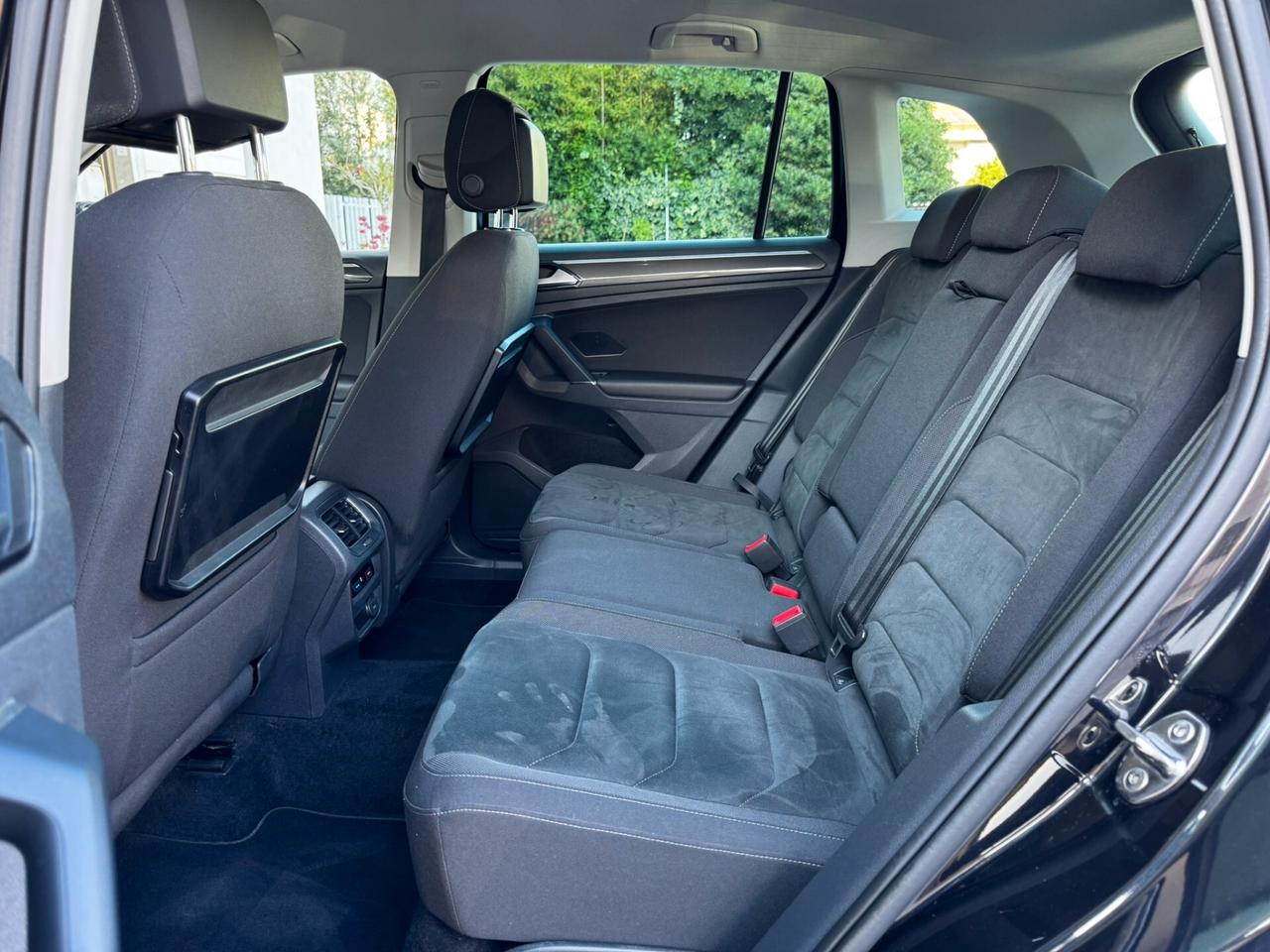 Volkswagen Tiguan 2.0 TDI SCR DSG 4MOTION Executive BMT