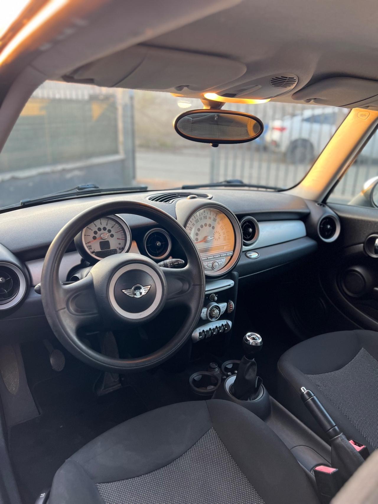 Mini 1.4 16V Ray COOPER ANCHE NEOPATENTATI