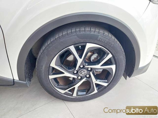 TOYOTA C-HR 1.8 Hybrid E-CVT Trand PROMO