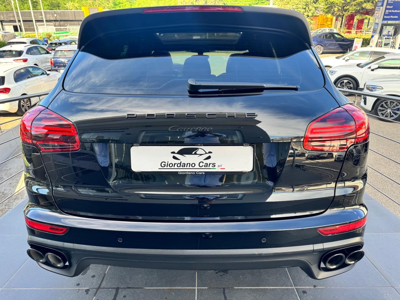 Porsche Cayenne 3.0 Diesel Platinum Edition open edition Porsche approved