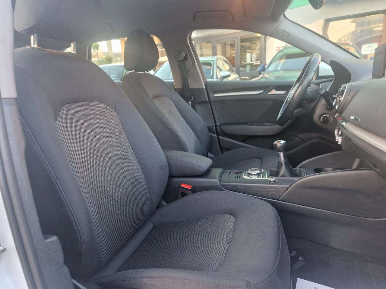 Audi A3 SPB 30 TDI Business