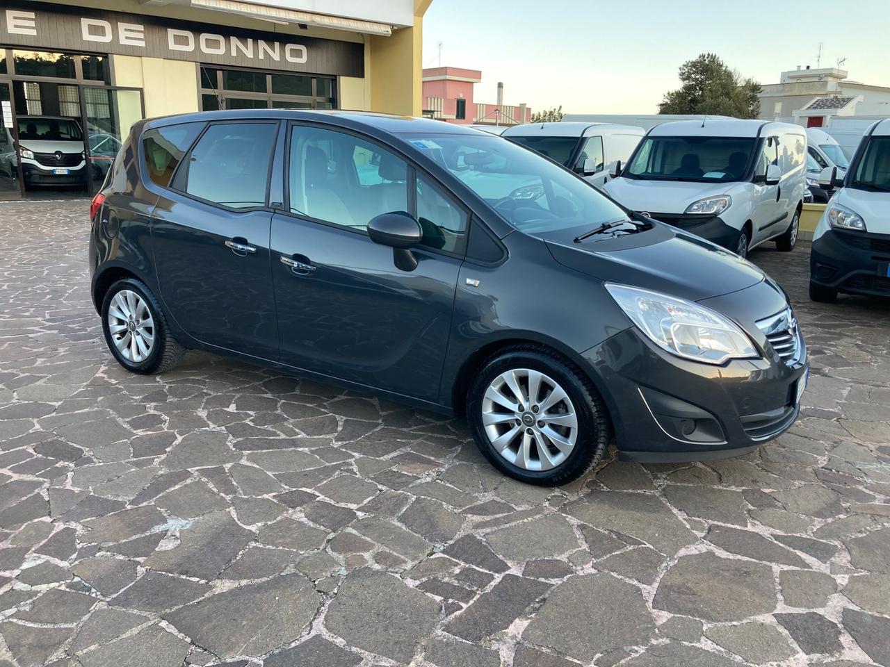 Opel Meriva 1.3 CDTI 95CV ecoFLEX Cosmo