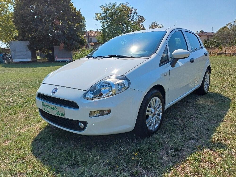 Fiat Punto 1.3 MJT S&S 95 CV 5 porte Street 2017