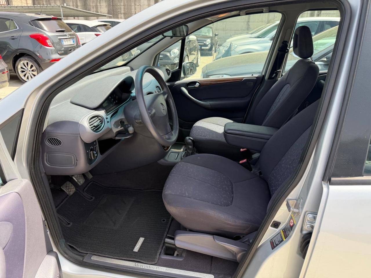 MERCEDES-BENZ A 170 CDI ELEGANCE/187.000KM