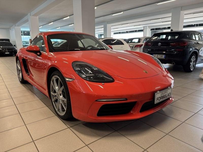 Porsche 718 Cayman 2.0