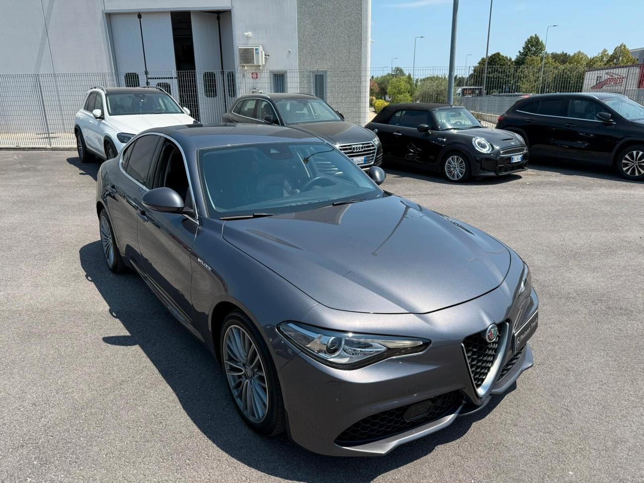 Alfa Romeo Giulia 2.2 Turbodiesel 210 CV AT8 AWD Q4 Veloce