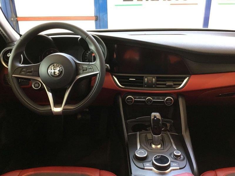 Alfa Romeo Giulia 2.2 Turbo Diesel 180 CV AT8 Super MY16