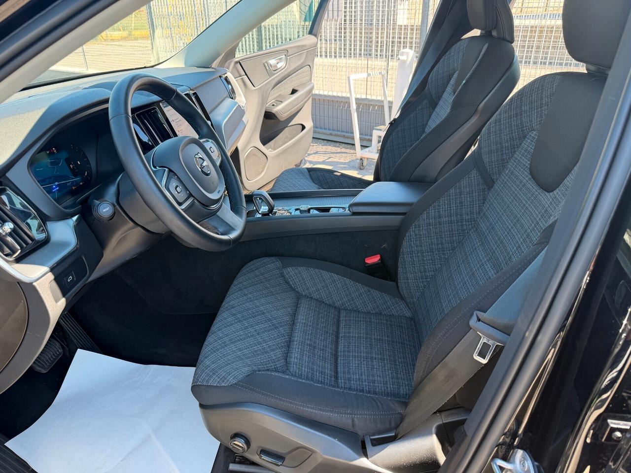 Volvo XC 60 XC60 B4 (d) AWD automatico Plus Dark /N1/+IVA/1PROP/KM DOC.