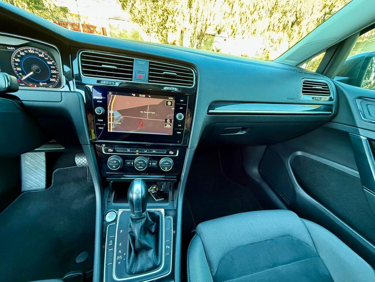 VOLKSWAGEN GOLF 1.6 TDI 115 CV DSG SPORT R LINE