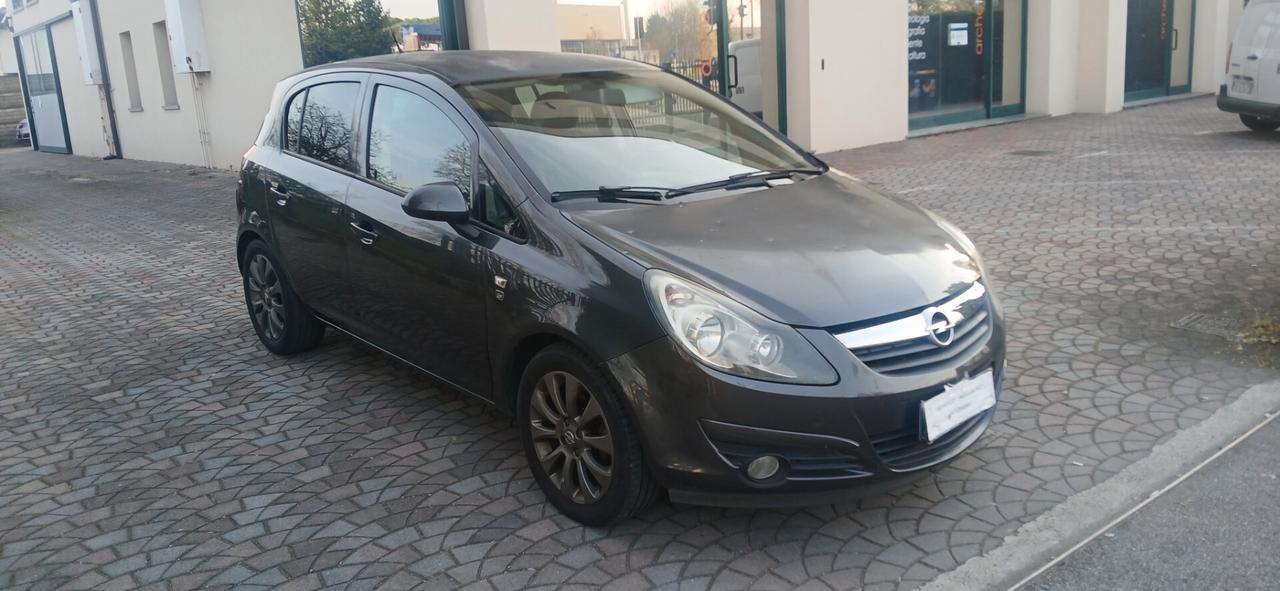 Opel Corsa 1.3 CDTI neopatentati