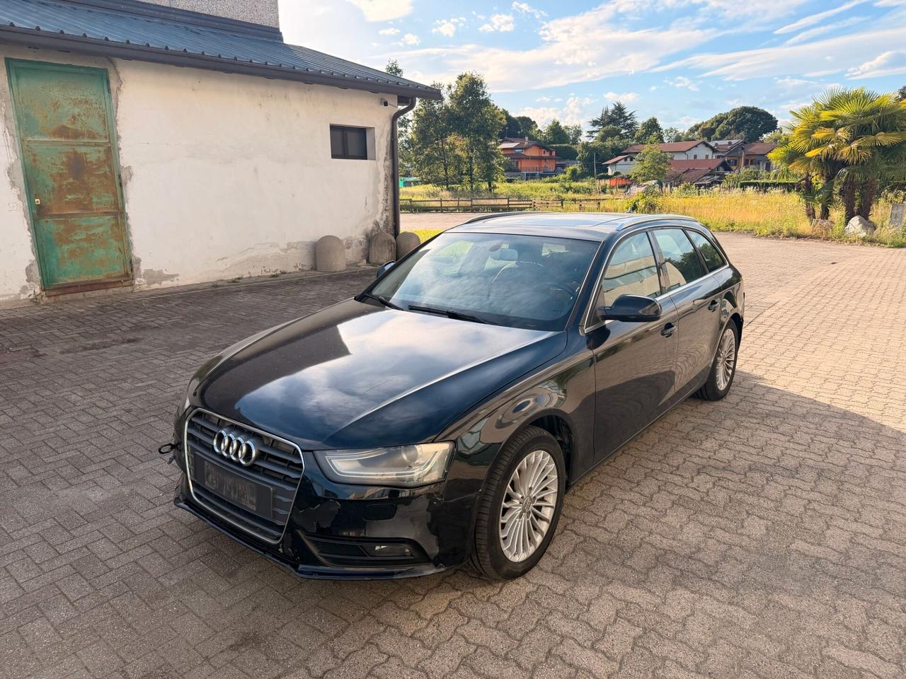 Audi A4 Avant 2.0 TDI 143CV F.AP.