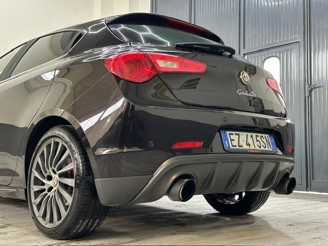 Alfa Romeo Giulietta 1750 Turbo TCT Quadrifoglio Verde