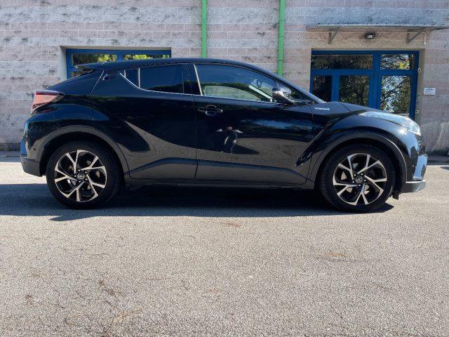 TOYOTA C-HR 1.8H 72CV LOUNGE CERCHI 18 CRUISE CONTROL ADATTIVO