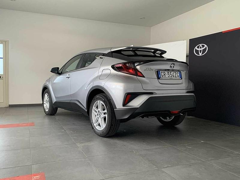 Toyota C-HR 1.8h active e-cvt