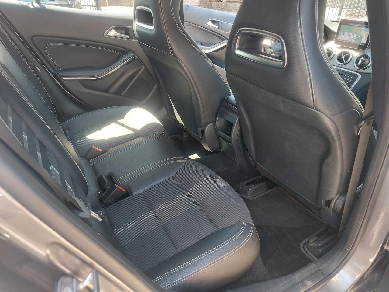 Mercedes-benz GLA 220 d Automatic 4Matic Sport