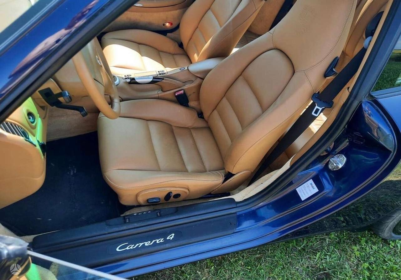 Porsche 911 Carrera 4 cat Coupé