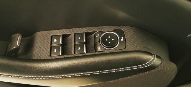 FORD Mustang Mach-E Standard Range 269 CV rwd (430 km di autonomia)