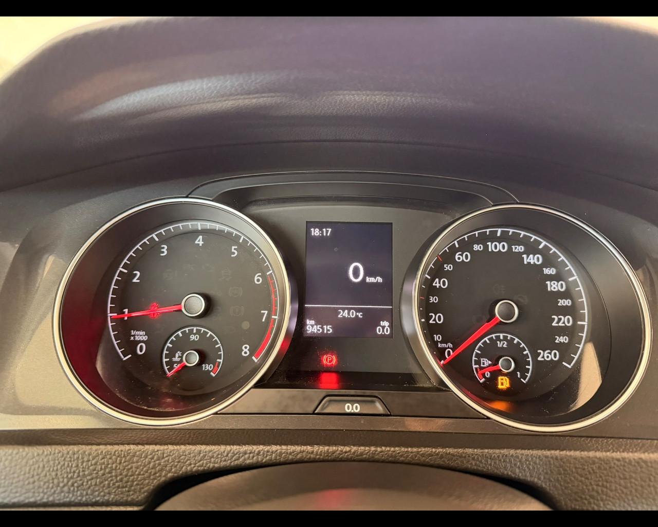 VOLKSWAGEN Golf 7ª serie - Golf 1.0 TSI 85 CV 5p. Trendline BlueMotion Technology