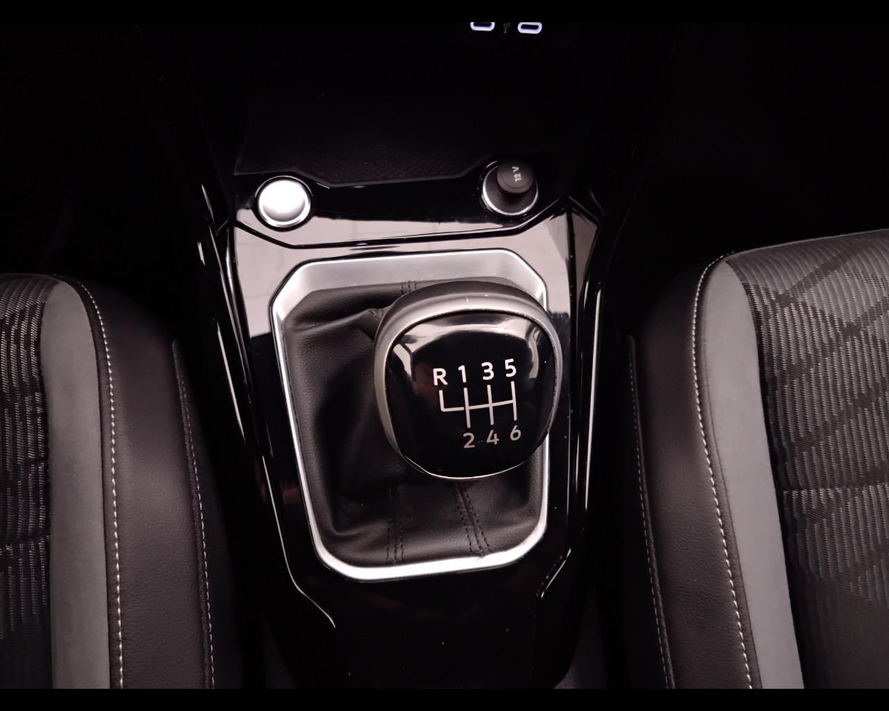 VOLKSWAGEN T-Roc I 2022 - T-Roc 1.0 tsi R-Line 110cv