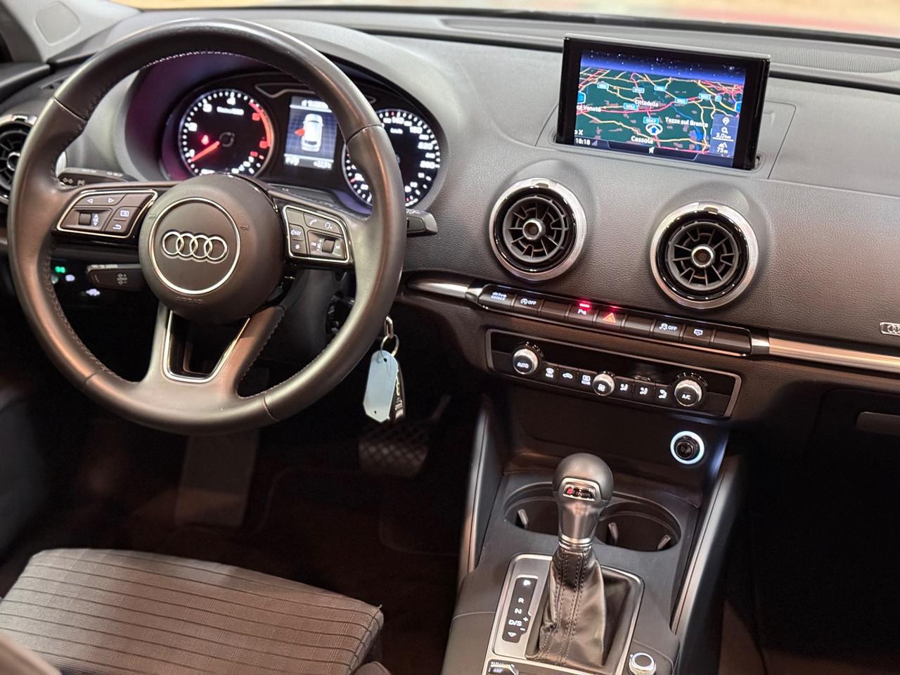Audi A3 Sportback 30 1.6 tdi Sport 116cv s-tronic