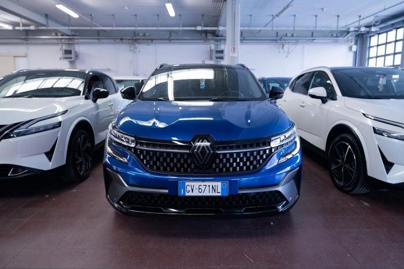 Renault Austral 1.2 E-Tech full hybrid Iconic Esprit Alpine 200cv auto