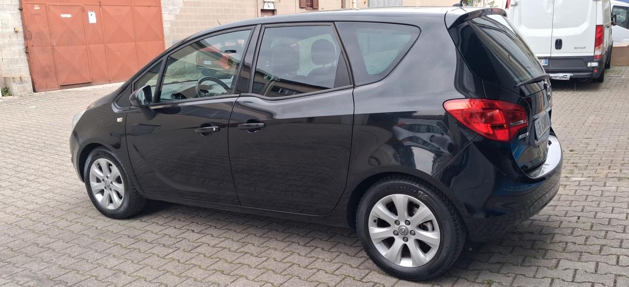 Opel Meriva 1.4 Cosmo Monovolume Euro5B