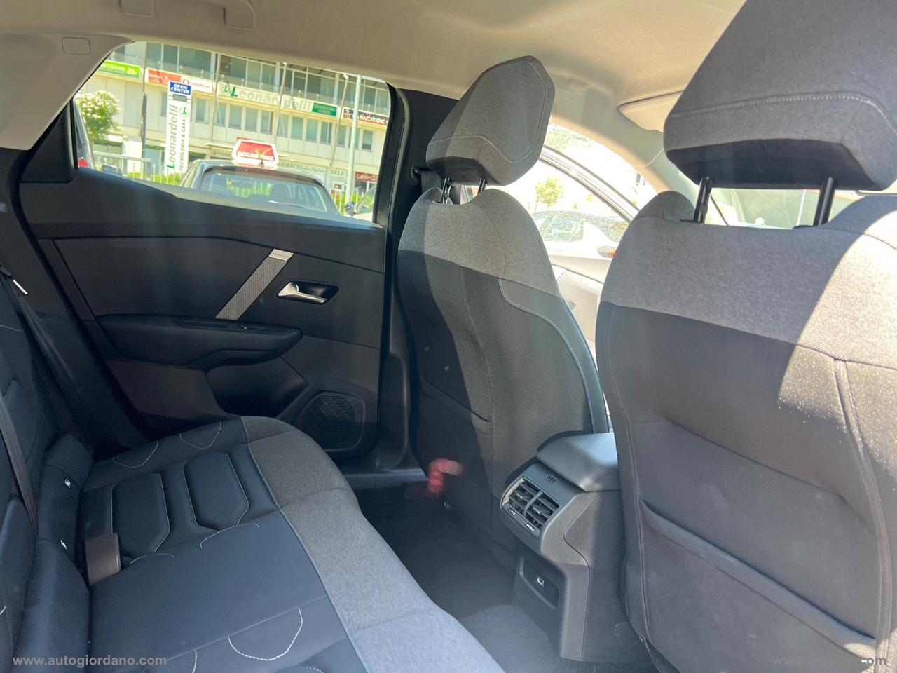 CITROEN C4 PureTech 130 S&S Shine