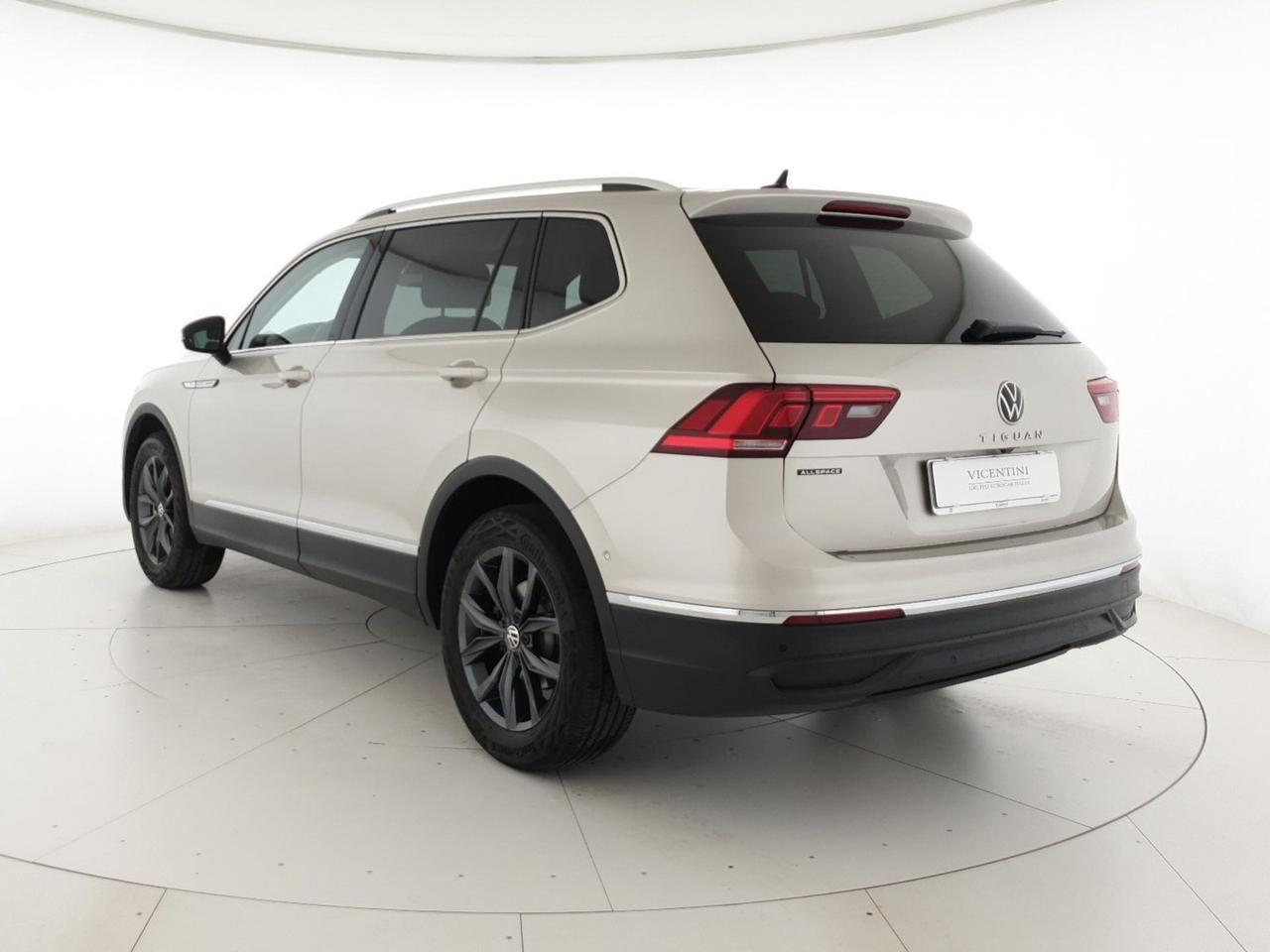 Volkswagen Tiguan allspace 2.0 tdi life 150cv dsg