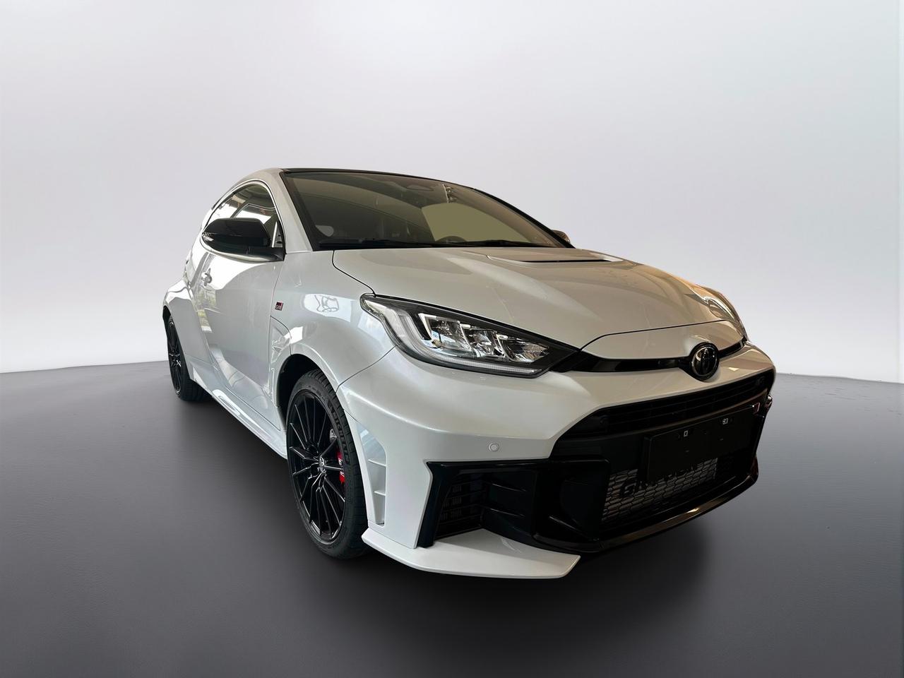 TOYOTA Yaris GR Aero Performance