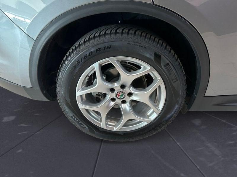 Alfa Romeo Stelvio 2.2 Turbodiesel 160 CV AT8 RWD Business