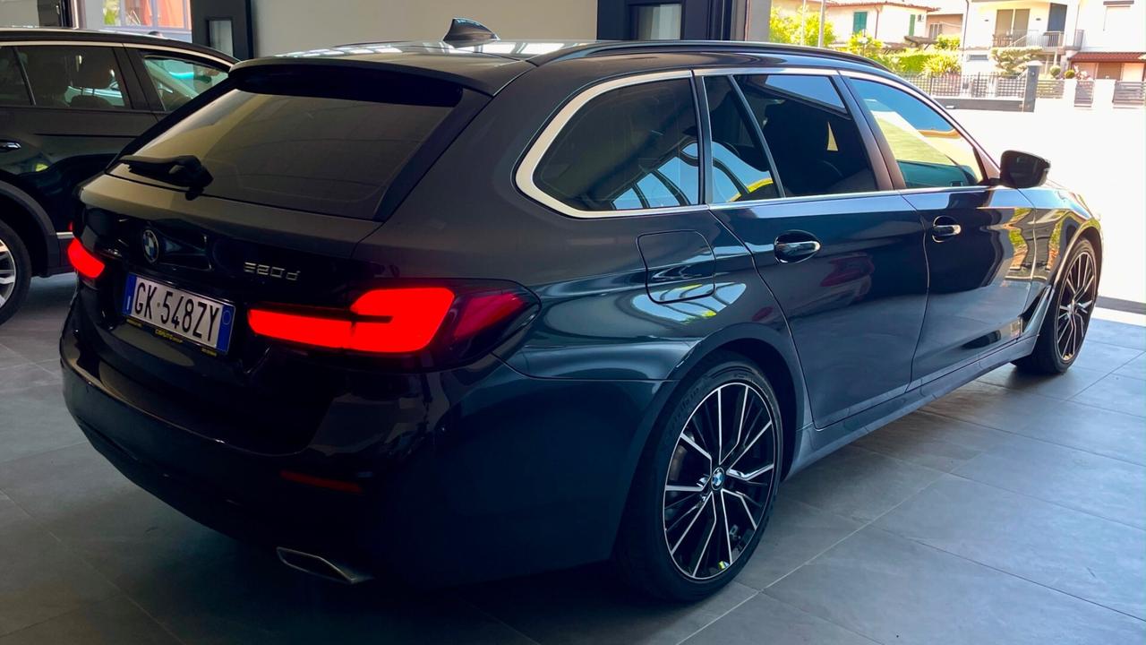BMW 520D TOURING 2.0 LUXURY 190CV - FULL LED, PELLE, SEDILI ELETTRICI